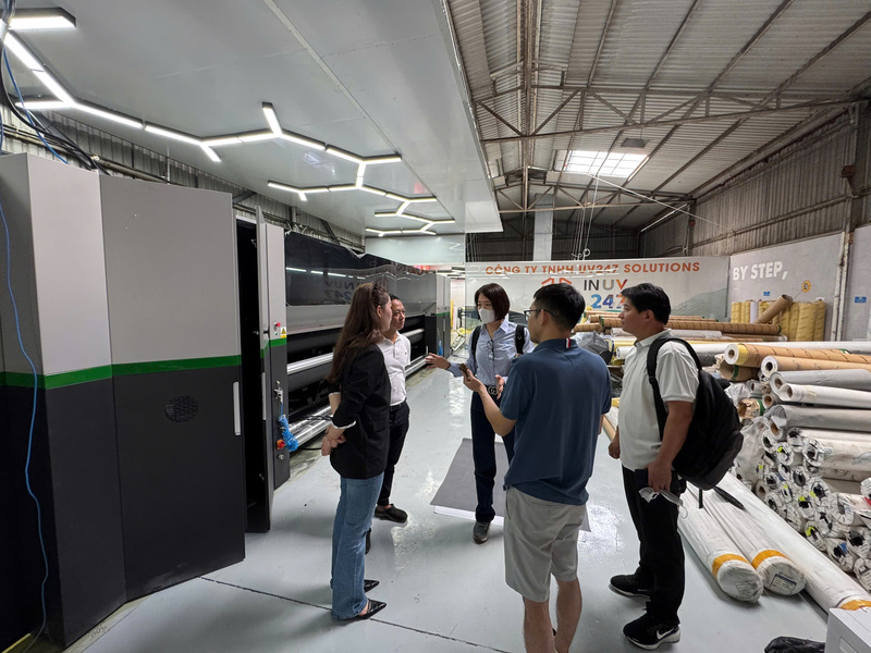 Hình ảnh công ty UV247